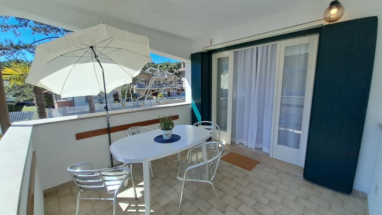 Villa Barbara Fra I Pini Λινιάνο Σαμπιαντόρο Εξωτερικό φωτογραφία