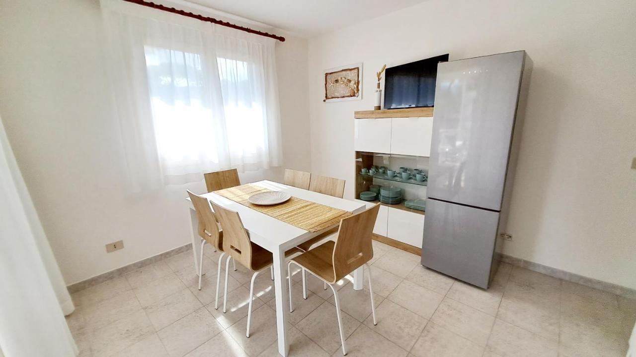 Villa Barbara Fra I Pini Λινιάνο Σαμπιαντόρο Εξωτερικό φωτογραφία