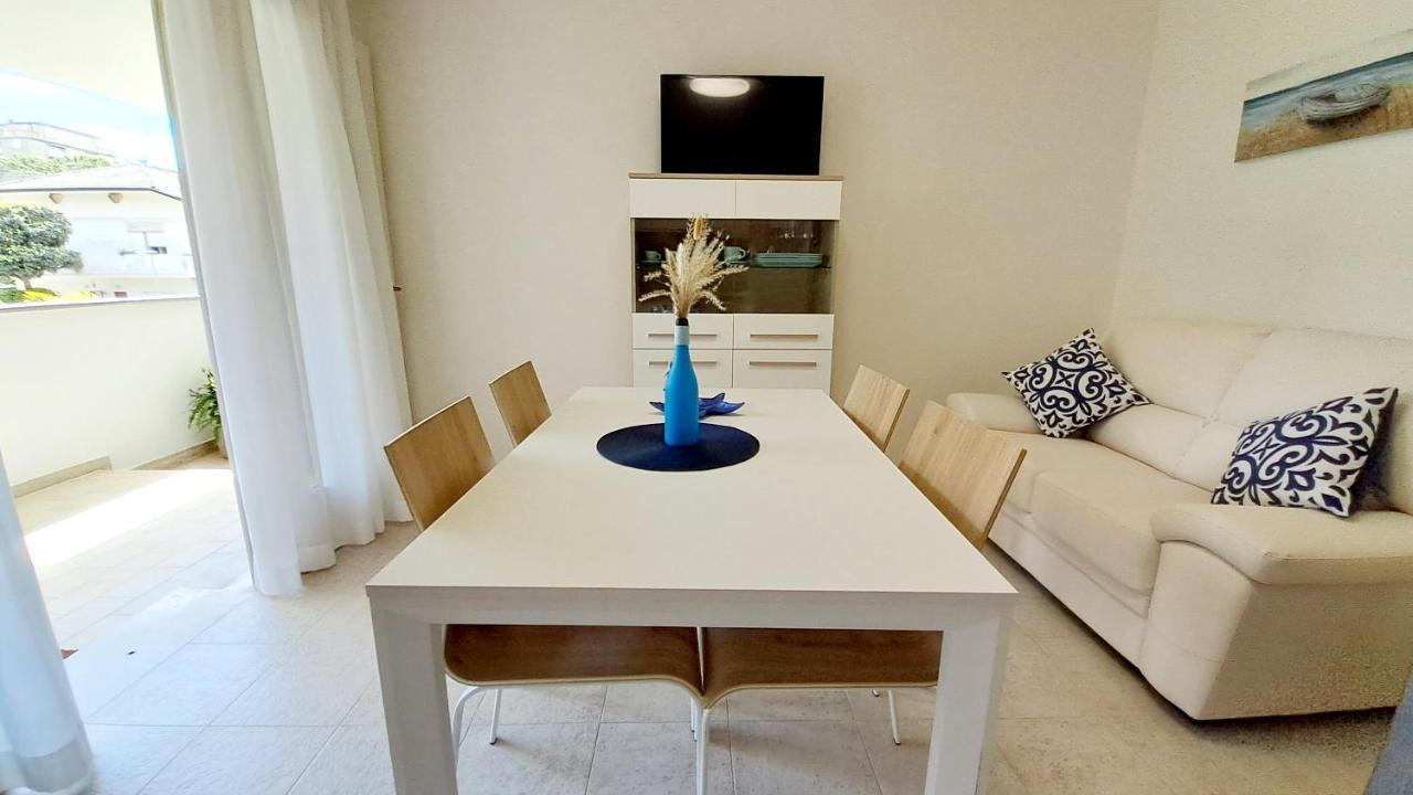 Villa Barbara Fra I Pini Λινιάνο Σαμπιαντόρο Εξωτερικό φωτογραφία