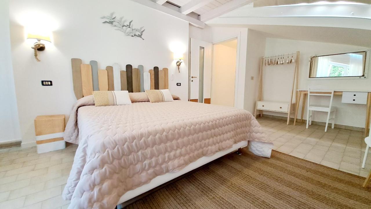 Villa Barbara Fra I Pini Λινιάνο Σαμπιαντόρο Εξωτερικό φωτογραφία